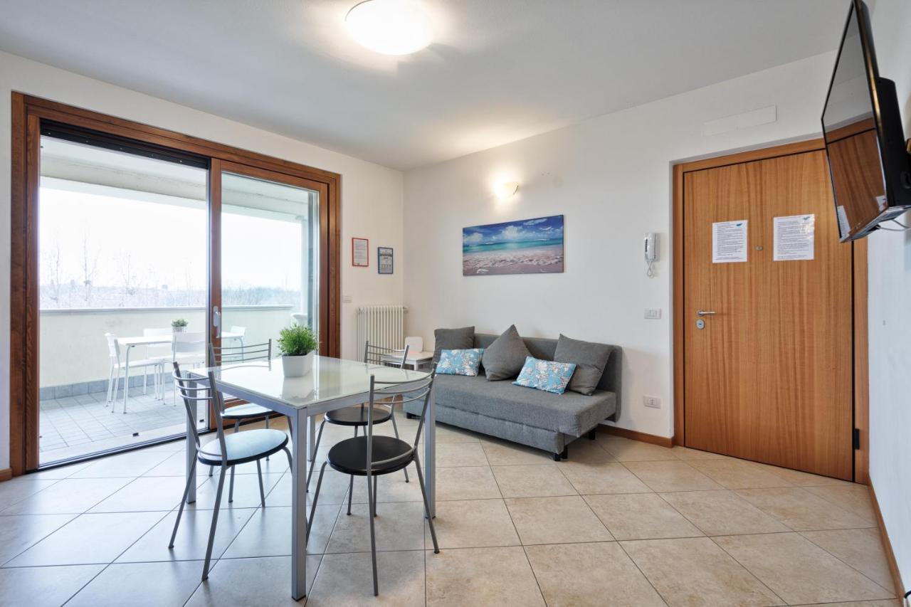 Casa Alessandro Con Piscina Lago Di Garda Salionze Exterior foto