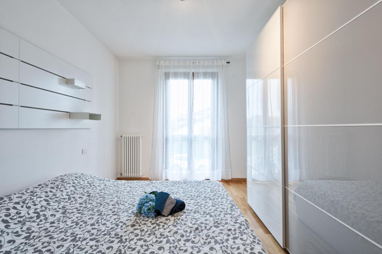 Casa Alessandro Con Piscina Lago Di Garda Salionze Exterior foto